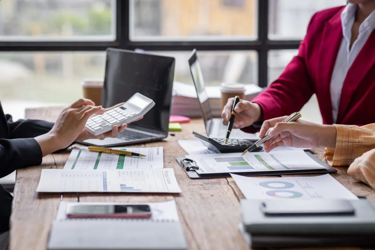 Top 5 Bookkeeping Mistakes Small Business Owners Make (And How to Avoid Them)